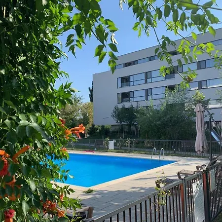 Apartment Feel Like Apartment- Atria Urban *