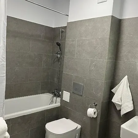 Feel Like Apartment- Atria Urban * Bucarest